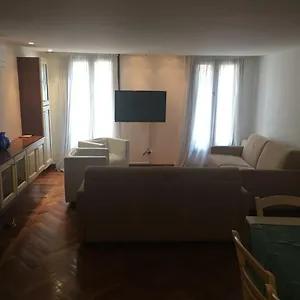 Apartament Ghetto Vecio 